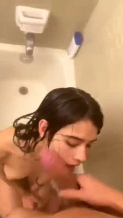 Top job from petite latina