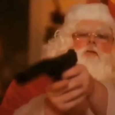 It’s Santa!