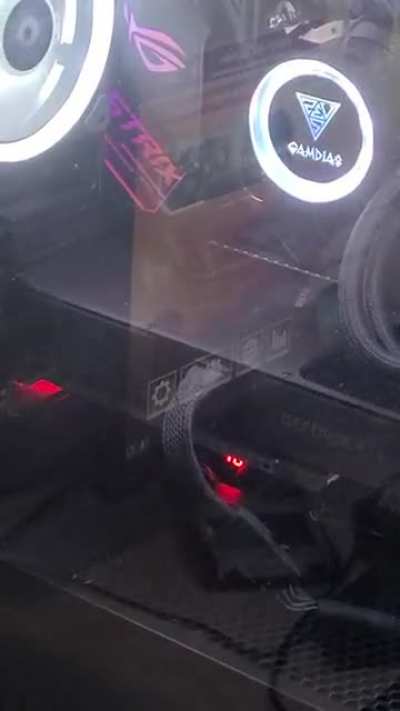 I was playing apex and I thought my gpu was on fire