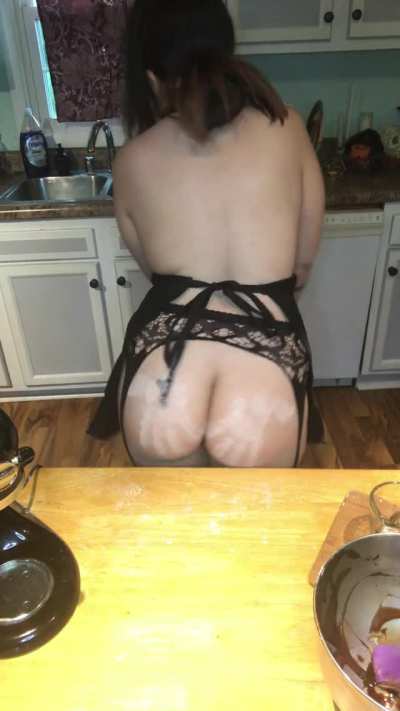 I cant make a creampie, but I'm sure you can 🖤
