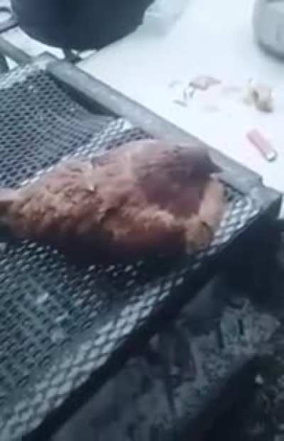 : ○