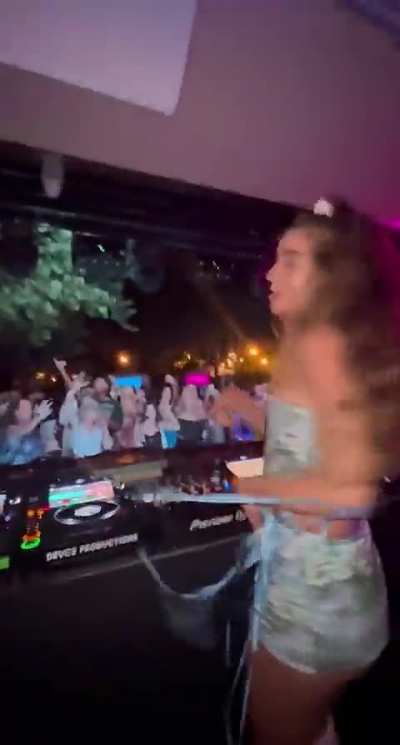 DJ nights in Miami
