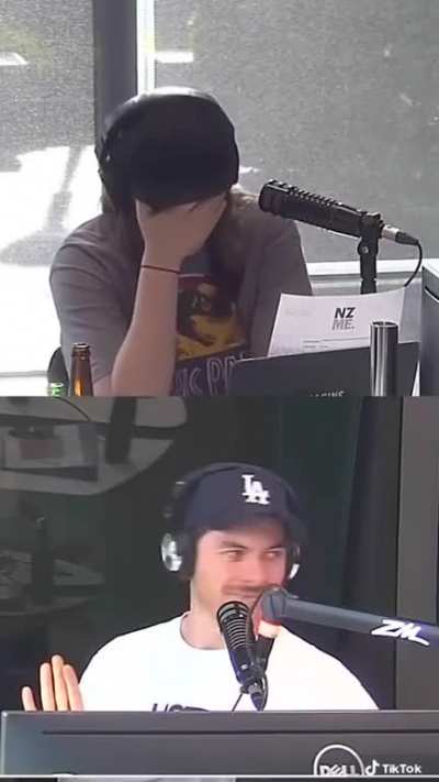 😬😬