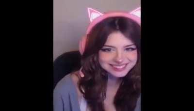 “UwU”