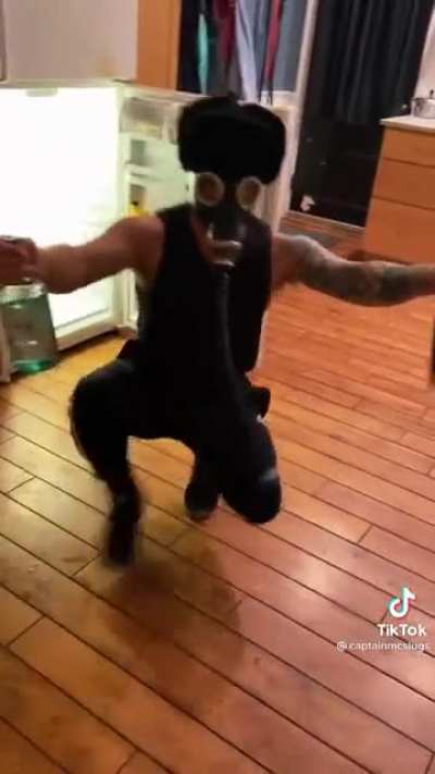 Thats a nice fridge...