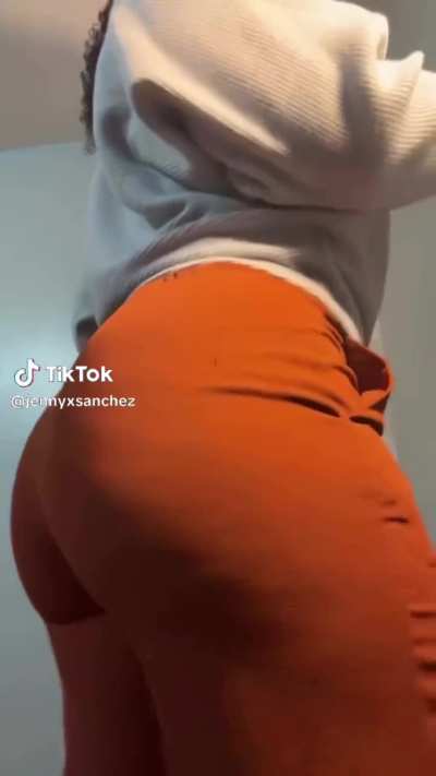 @jennyxsanchez