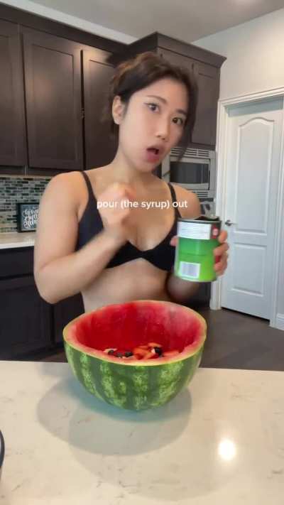 Lia Sakurai