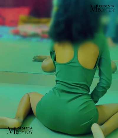 African Ebony girlfriend trying to seduce me in absence of her Boyfriend 😱🥵(pa<wbr>rt1)