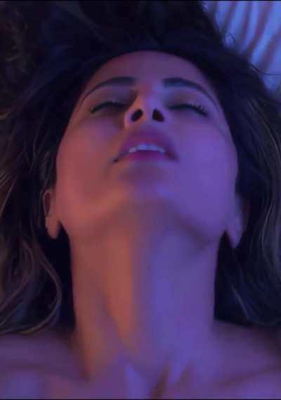 Hina khan