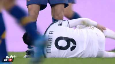 Pepe mocks Morata