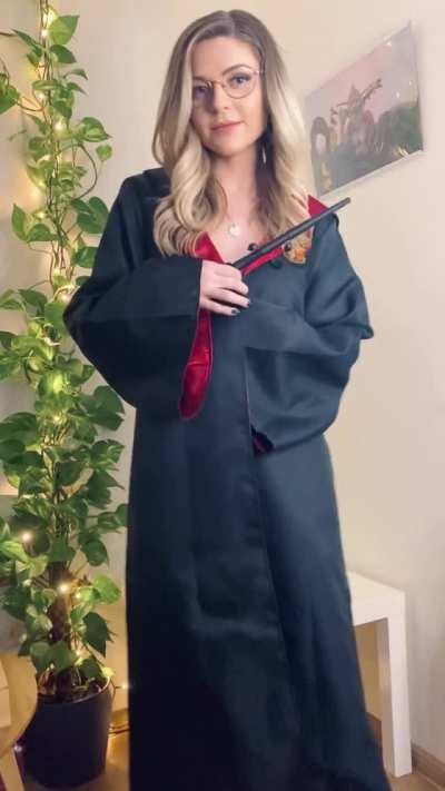 Want to cum in MY chamber of secrets?.. 🤓💓