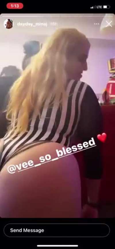 V