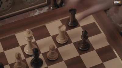 The queen's gambit - aykut version (ama üzerinde etiket yok ben yaptim artik calionuzmu naparsaniz yapin amk)