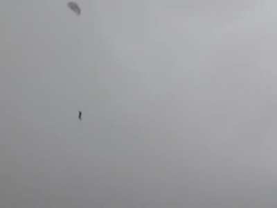 Kitesurfing accident due to heavy winds in the mountains of Algeria