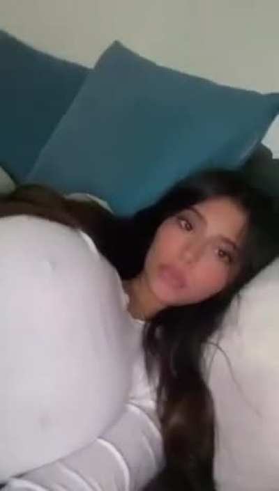 Big tits small bounce