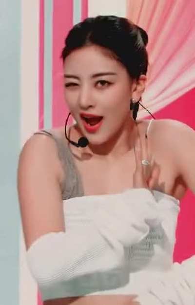 230317 Jihyo