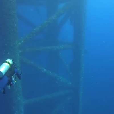 You “enjoyed” my oil rig pics yesterday, so here’s a gif. I love the way the structure emerges from the blue as we approach.