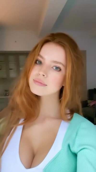 Emily Deyt-Aysage