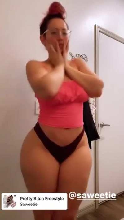 I’m really in love with her new body(<wbr>W⭕️3S<wbr>3NP🅰️<wbr>ℹ️)