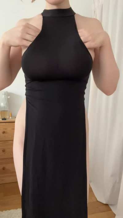 A slightly goofy redhead in her ready-to-breed dress...