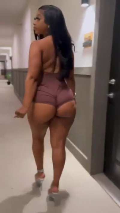 😁