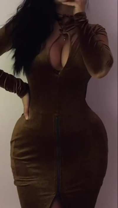 Ssunbiki is such a sexy goddess