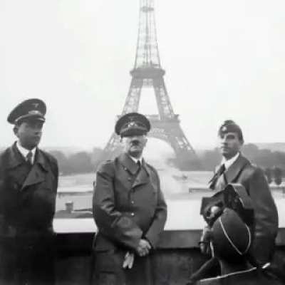 Now we finally know who was in Paris