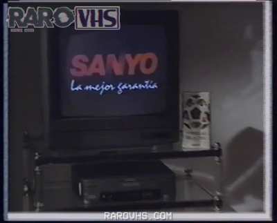 Publicidad TV y Videocasetera Sanyo (1994) 12 cuotas 95 dólares.