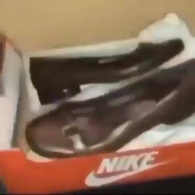 Sheeeeeeeeeeeeeeeeeeeeeeeeeeeesh wish I had this I only got the Samuel Adams 75s