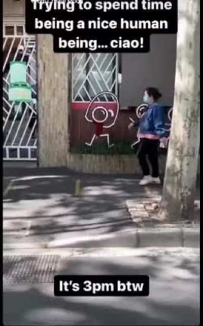 Going around in wechat groups in Shanghai. Adore this guy, to still have that great sense of humour.