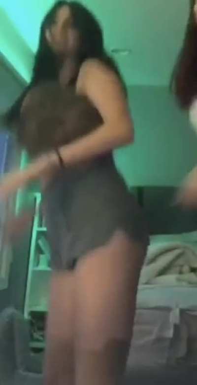 tiktokthots - Video #8771