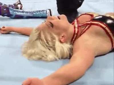 Alexa is so helpless. Finish her off🤩🤩