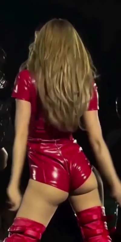 Lisa blackpink