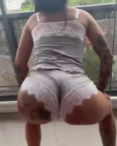 Mc Mirella
