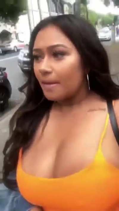 Jiggle