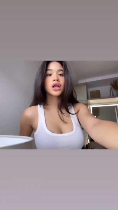 Chesca Montano