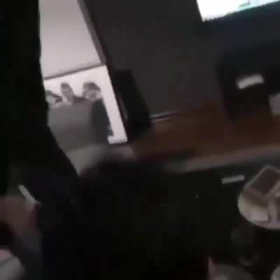 Rüya bitmeden alarm çalmıştır :
