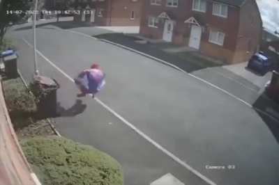 Spooderman in action once again !