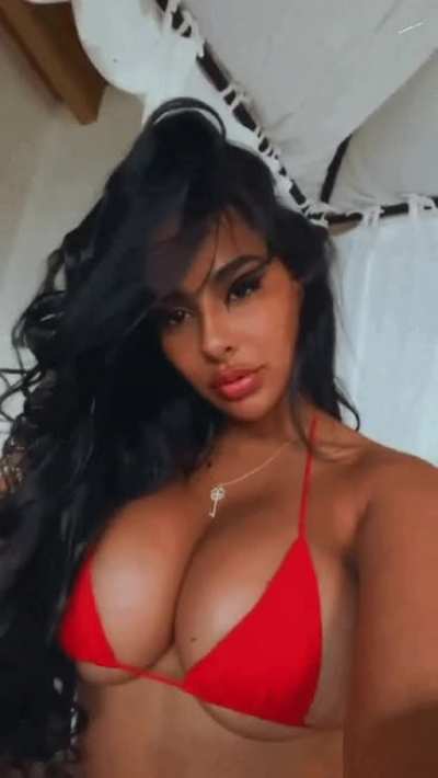 Ayisha Diaz