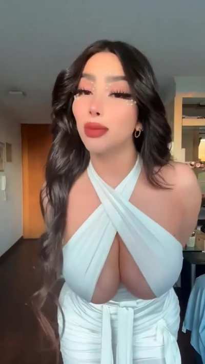 @vaimonroe