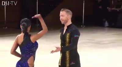 She has the wrong dress on.
