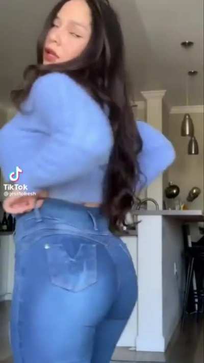 🥵😋😋