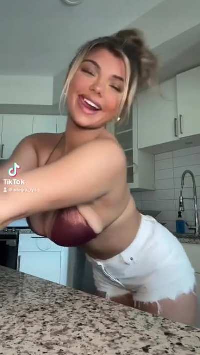 allegra_lynn