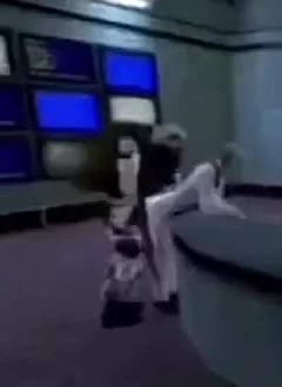 xxx