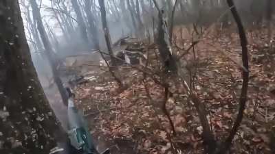 Russian VDV Stormtroopers clearing Ukrainian trench/dugouts GoPro with clear footage 