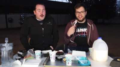What could go wrong eating Carolina Reaper wings then touching your eye