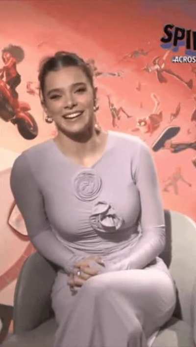 Hailee steinfeld