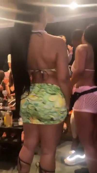 💎💚🍑