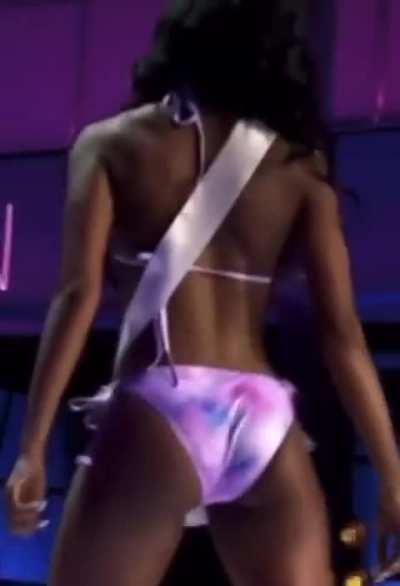 Tay