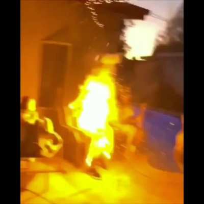 Wcgw trying to be a badass